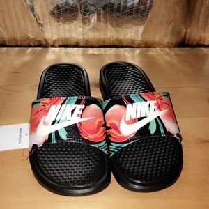 Women’s multicolored Nike slides